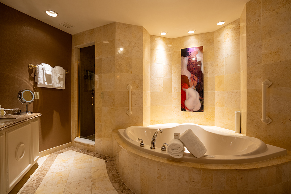 Belterra Casino 15th Floor Suite